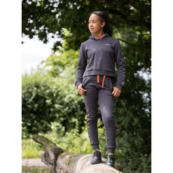 LeMieux Korte Hoodie | Kids -Equestrian Supply Store 3n6a9952 1