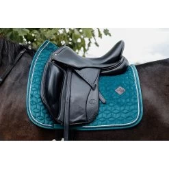Kentucky Zadeldek Velvet | Dressuur 36 Kentucky Zadeldek Velvet | Dressuur -Equestrian Supply Store 42579 DR kentucky zadeldoek velvet emerald