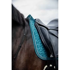 Kentucky Zadeldek Velvet | Dressuur 38 Kentucky Zadeldek Velvet | Dressuur -Equestrian Supply Store 42579 DR kentucky zadeldoek velvet emerald3