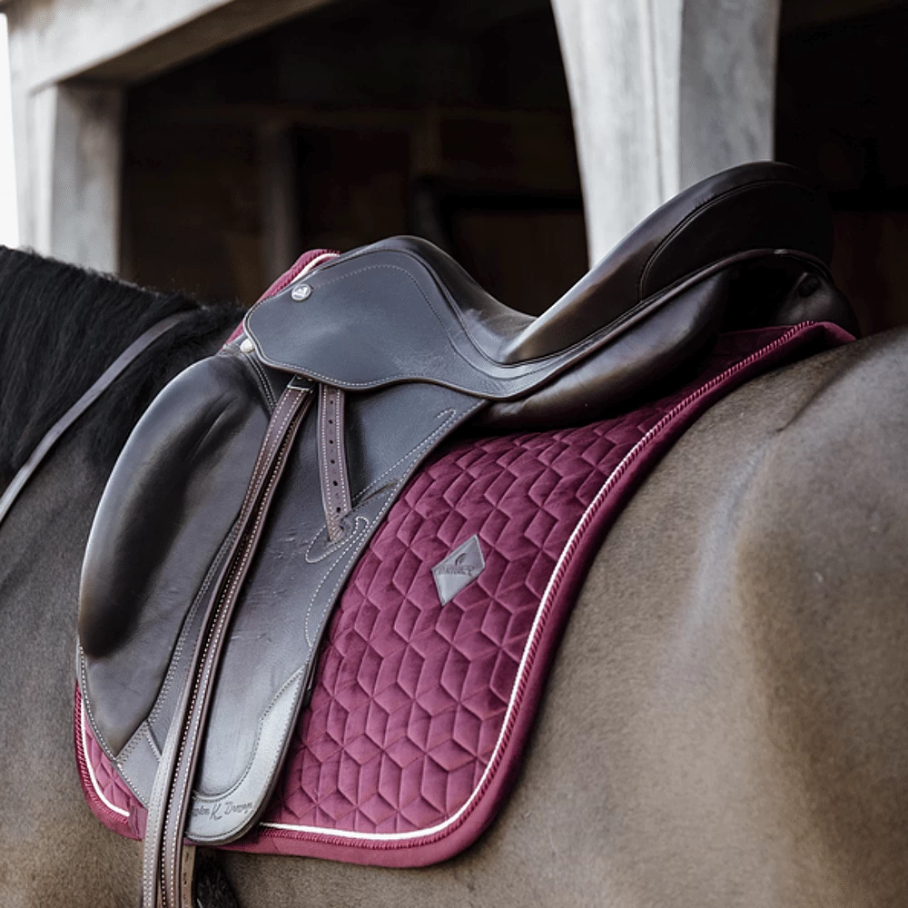 Kentucky Zadeldek Velvet | Dressuur 12 Kentucky Zadeldek Velvet | Dressuur - Image 10