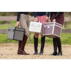 Imperial Riding Poetskoffer Shiny Classic -Equestrian Supply Store 8b2da7ed64de39fcb73fd99cf0d841948f58e16a DSC06764 copy