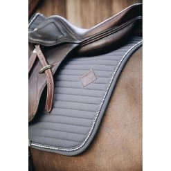 Kentucky Zadeldek | Pearls | VZ -Equestrian Supply Store Kentucky Onderlegger Pearls Jump Grijs