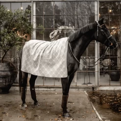 Adamsbro Plaid Luxe | Merino Wol | Beige -Equestrian Supply Store Skarmavbild2021 10 24kl.09.07.16 1341x18001