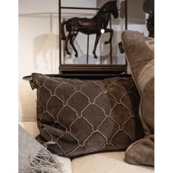 Adamsbro Sierkussen Horseshoe Quilt -Equestrian Supply Store Skarmavbild2021 10 24kl.15.01.10 600x