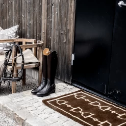 Adamsbro Deurmat -Equestrian Supply Store Skarmavbild2021 12 01kl.17.43.30 1799x1312