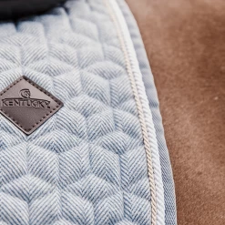 Kentucky Zadeldek | Wol | VZ -Equestrian Supply Store kentucky zadeldoek wool jumping lichtblauw3