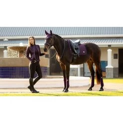 LeMieux Polo Bandages Loire | Set Van 4 -Equestrian Supply Store tracyrobertson lmwinter2022 133 1